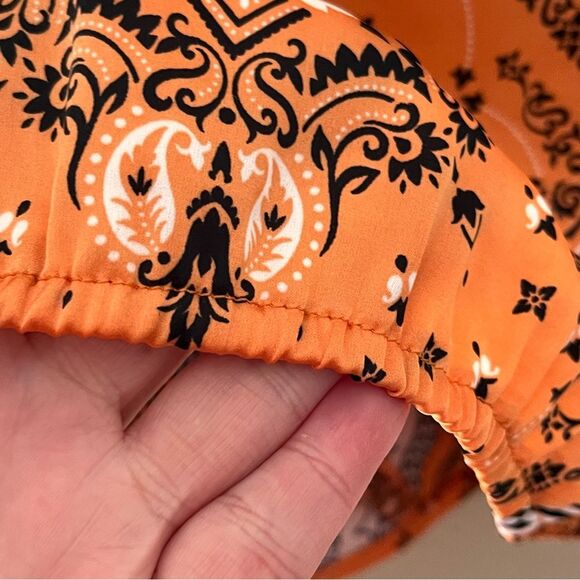 Rachel Zoe Orange/Black Paisley Faux Wrap Sleeveless Cropped Blouse Size Medium - Picture 9 of 9